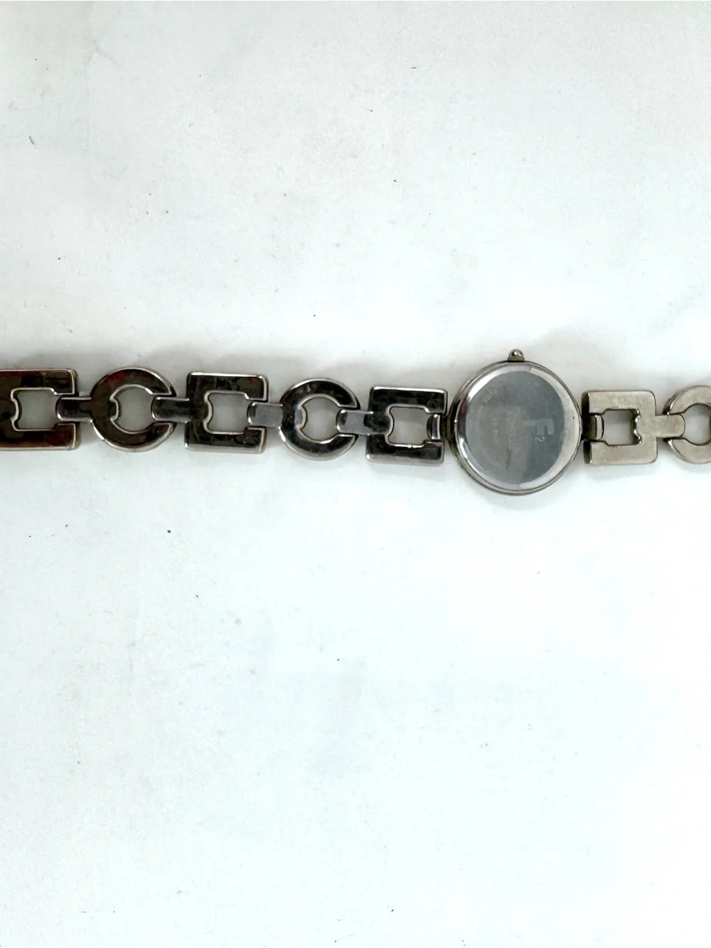 Vintage Y2K Fossil Women's Silver Bracelet Watch with Mother-of-Pearl Dial